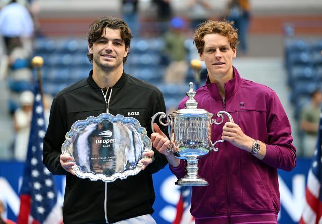 1725850732934020721.jpg (体育)(2)网球——美网:辛纳获得男单冠军XxjpseC007062_20240909_PEPFN0A001.jpg